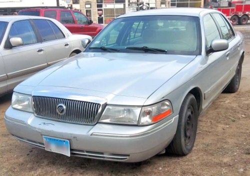 '03 Mercury Grand Marquis $1500-2000 in Chicago, IL 60624 SILVER