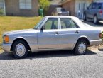 1989 Mercedes Benz 300 under $4000 in Mississippi