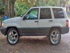 1997 Jeep Grand Cherokee under $2000 in Virginia