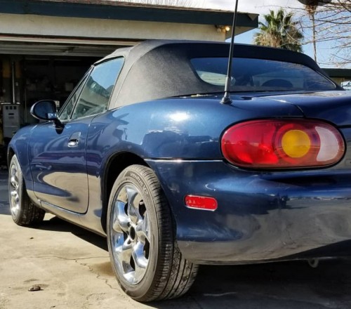 Mazda MX-5 Miata '99 Convertible Bakersfield, CA 93307 Under $2K ...