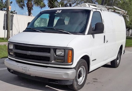 Chevrolet Express 2500 '00 Cargo Van Under $3K Homestead, FL 33032 ...