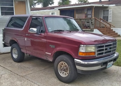 '96 Ford Bronco XLT SUV $2000-2500 By Owner Kansas City, MO 64118