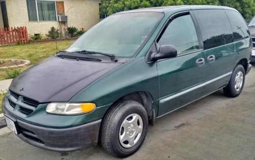 Dodge Caravan SE '98 Minivan $1000-1500 in Bellflower CA 90706 GREEN ...