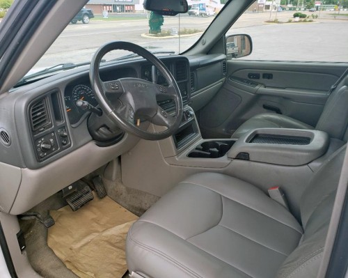 GMC Yukon '05 SUV WHITE $4500-5000 in Ripley, MS 38663 - Autopten.com