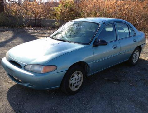 Cheap 1998 Ford Escort Sedan Under $2000 in CT - Autopten.com