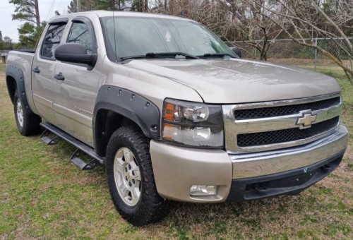 Chevy Silverado LT Z71 4x4 Under $11K in Elizabethtown, NC 28337