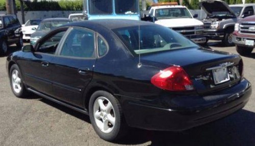 '01 Ford Taurus SE Clackamas, OR 97015 $3k or Less Black