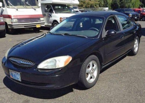 '01 Ford Taurus SE Clackamas, OR 97015 $3k or Less Black