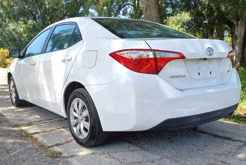 Toyota Corolla '15 (White) in Tampa, FL 33619 $15K or Less Low Miles ...