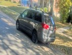 2005 Toyota Sienna under $4000 in New York