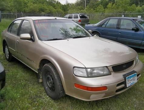 Nissan Maxima GLE 1996 - Reliable Used Car For Under $1K in MN