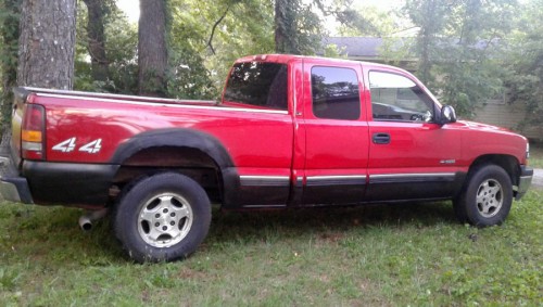 4x4 Truck Under $5000 Huntsville AL: Chevy Silverado '99 - Autopten.com